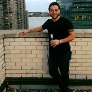 Meet your Posher, Dillon